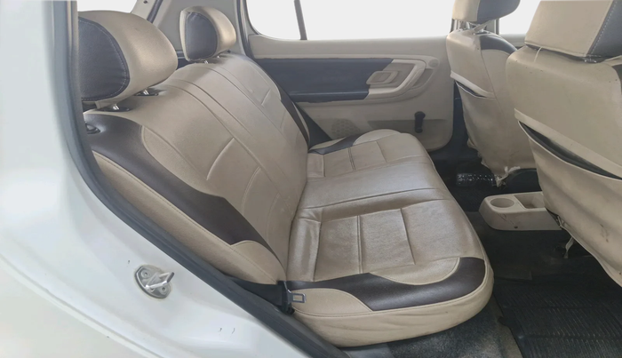 2010 Skoda Fabia AMBITION 1.2 TDI, Diesel, Manual, 1,68,890 km, interior