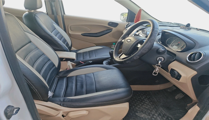 2017 Ford Figo Aspire TITANIUM1.5 DIESEL, Diesel, Manual, 1,54,657 km, interior