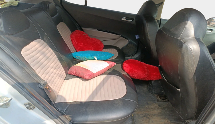 2018 Hyundai Grand i10 SPORTZ 1.2 KAPPA VTVT, Petrol, Manual, 56,387 km, interior