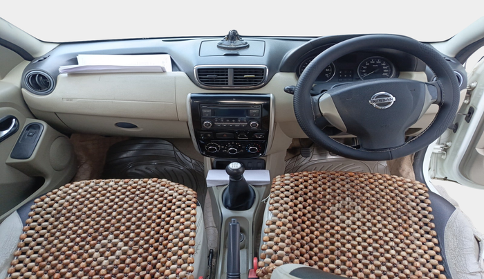 2015 Nissan Terrano XL D PLUS, Diesel, Manual, 2,51,460 km, interior