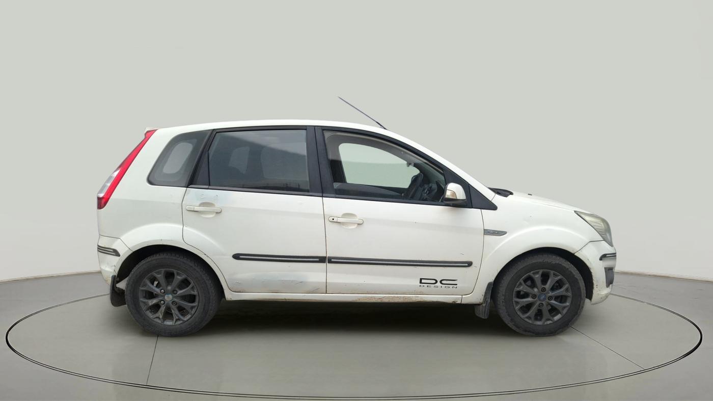 2015 Ford Figo EXI 1.4 DIESEL, Diesel, Manual, 1,26,567 km, exterior