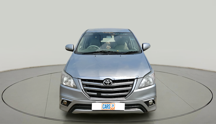 2013 Toyota Innova 2.5 VX 8 STR, Diesel, Manual, 2,66,730 km, exterior