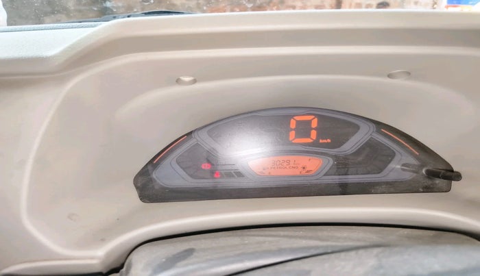 2023 Maruti Eeco 5 STR AC CNG, Petrol, Manual, 30,291 km, interior