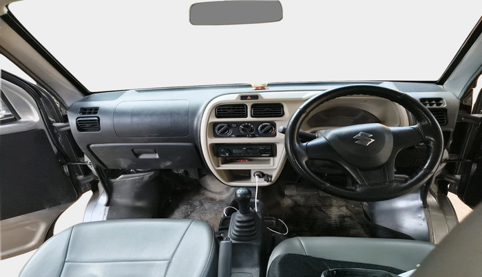 2023 Maruti Eeco 5 STR AC CNG, Petrol, Manual, 30,291 km, interior