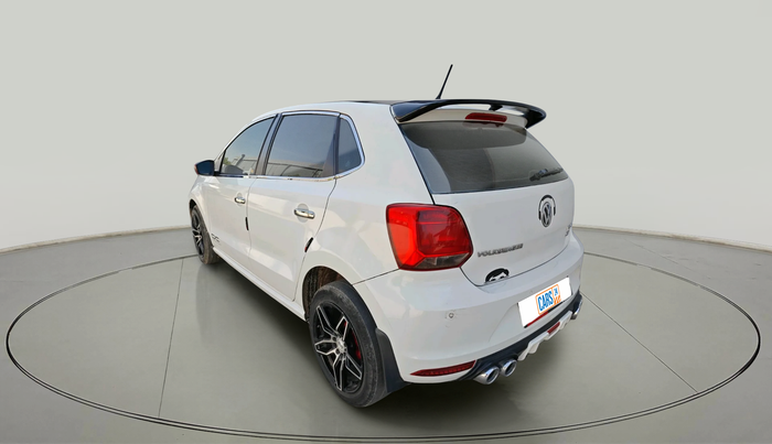 2016 Volkswagen Polo HIGHLINE1.5L, Diesel, Manual, 1,53,363 km, exterior