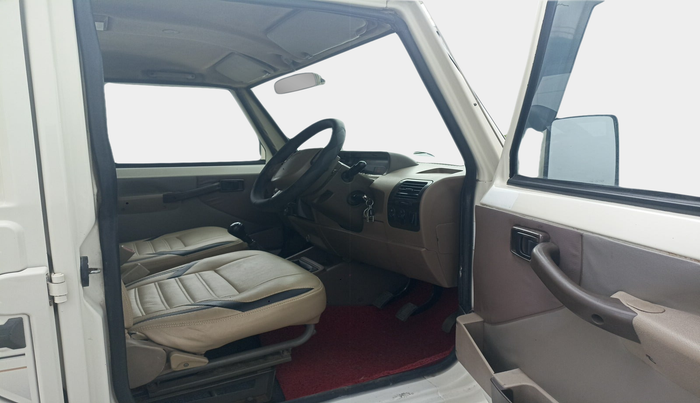 2017 Mahindra Bolero POWER PLUS ZLX, Diesel, Manual, 1,18,478 km, interior