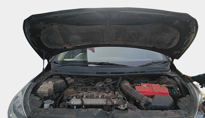 2012 Hyundai Verna FLUIDIC 1.6 CRDI SX OPT, Diesel, Manual, 1,19,843 km, exterior
