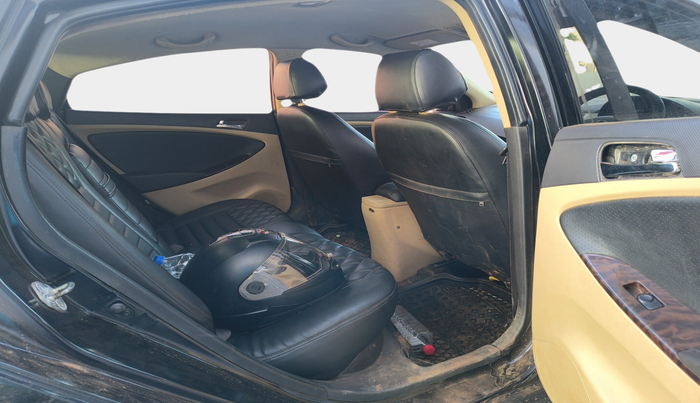 2012 Hyundai Verna FLUIDIC 1.6 CRDI SX OPT, Diesel, Manual, 1,19,843 km, interior