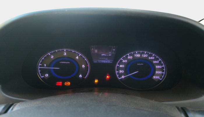 2012 Hyundai Verna FLUIDIC 1.6 CRDI SX OPT, Diesel, Manual, 1,19,843 km, interior