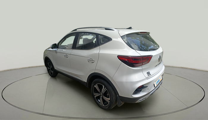 2024 MG ASTOR  Sharp Pro 1.5 MT (Ivory), Petrol, Manual, 17,598 km, exterior