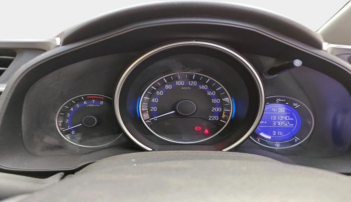 2017 Honda Jazz 1.2L I-VTEC VX, Petrol, Manual, 1,31,340 km, interior