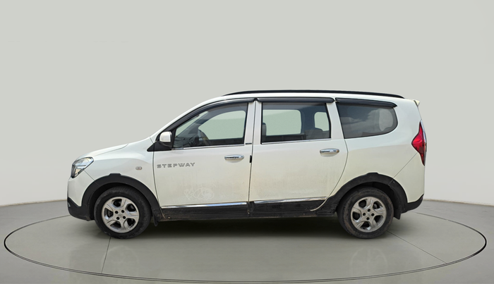 2018 Renault Lodgy 110 PS RXL STEPWAY 8 STR, Diesel, Manual, 1,55,596 km, exterior