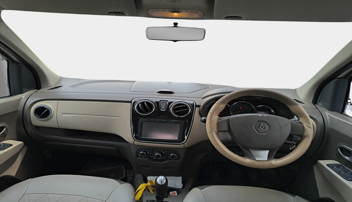 2018 Renault Lodgy 110 PS RXL STEPWAY 8 STR, Diesel, Manual, 1,55,596 km, interior