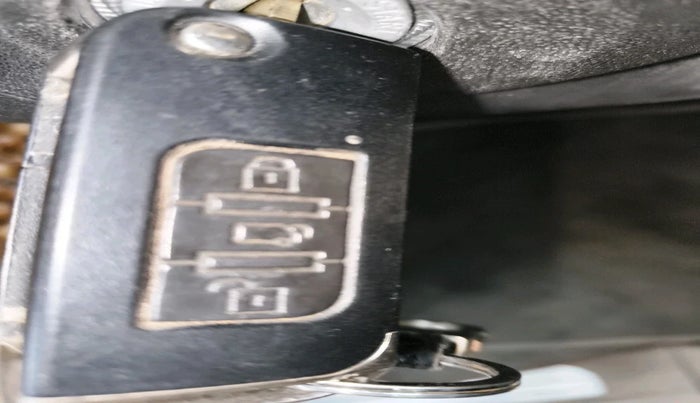 2017 Mahindra XUV500 W4, Diesel, Manual, 76,695 km, interior