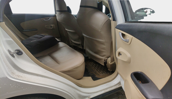 2015 Honda Brio VX MT, Petrol, Manual, 78,960 km, interior