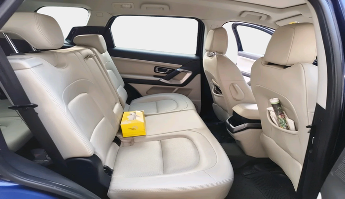 2021 Tata Safari XZ PLUS, Diesel, Manual, 1,51,160 km, interior