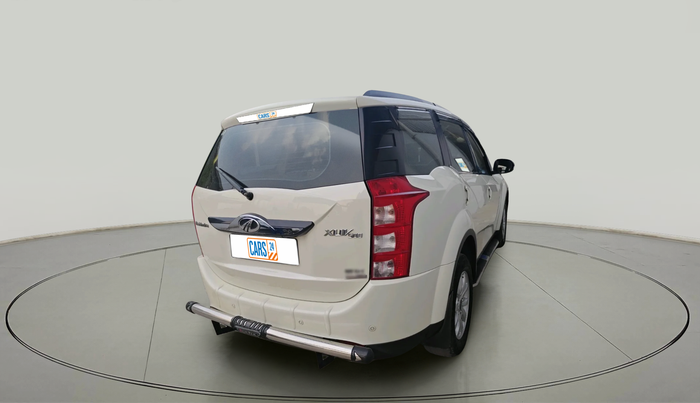 2016 Mahindra XUV500 W10 AT, Diesel, Automatic, 90,633 km, exterior