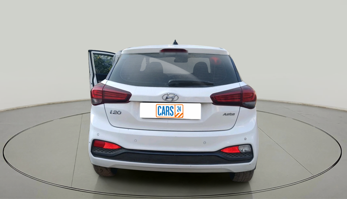 2018 Hyundai Elite i20 ASTA 1.4 CRDI (O), Diesel, Manual, 1,08,834 km, exterior