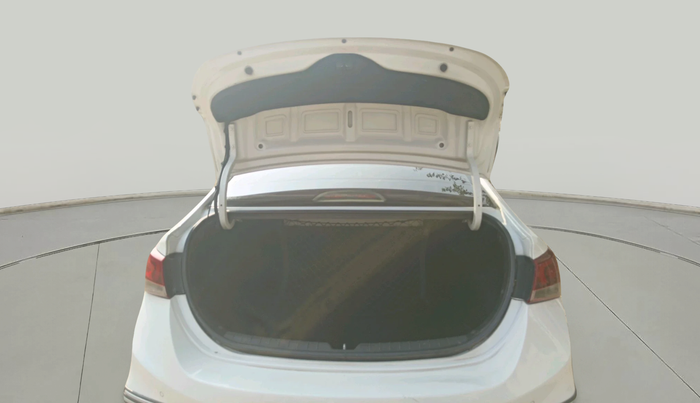 2019 Hyundai Verna 1.6 CRDI SX (O) AT, Diesel, Automatic, 63,379 km, exterior