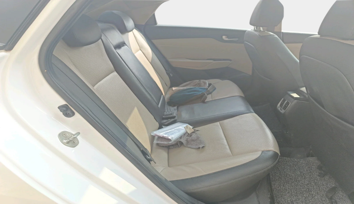 2019 Hyundai Verna 1.6 CRDI SX (O) AT, Diesel, Automatic, 63,379 km, interior