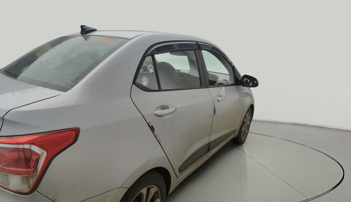 2015 Hyundai Xcent SX 1.2, Petrol, Manual, 1,39,053 km, exterior
