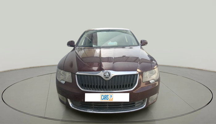 2011 Skoda Superb ELEGANCE 2.0 TDI CR AT, Diesel, Automatic, 2,00,591 km, exterior