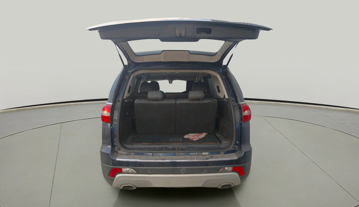 2017 Tata Hexa XT 4X2 7 STR, Diesel, Manual, 1,00,913 km, exterior