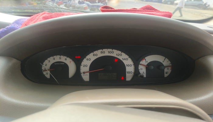 2013 Mahindra Xylo H9 BS IV, Diesel, Manual, 1,18,006 km, interior
