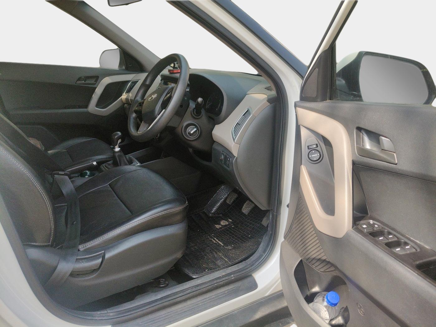 2017 Hyundai Creta E PLUS 1.6 PETROL, Petrol, Manual, 75,706 km, interior