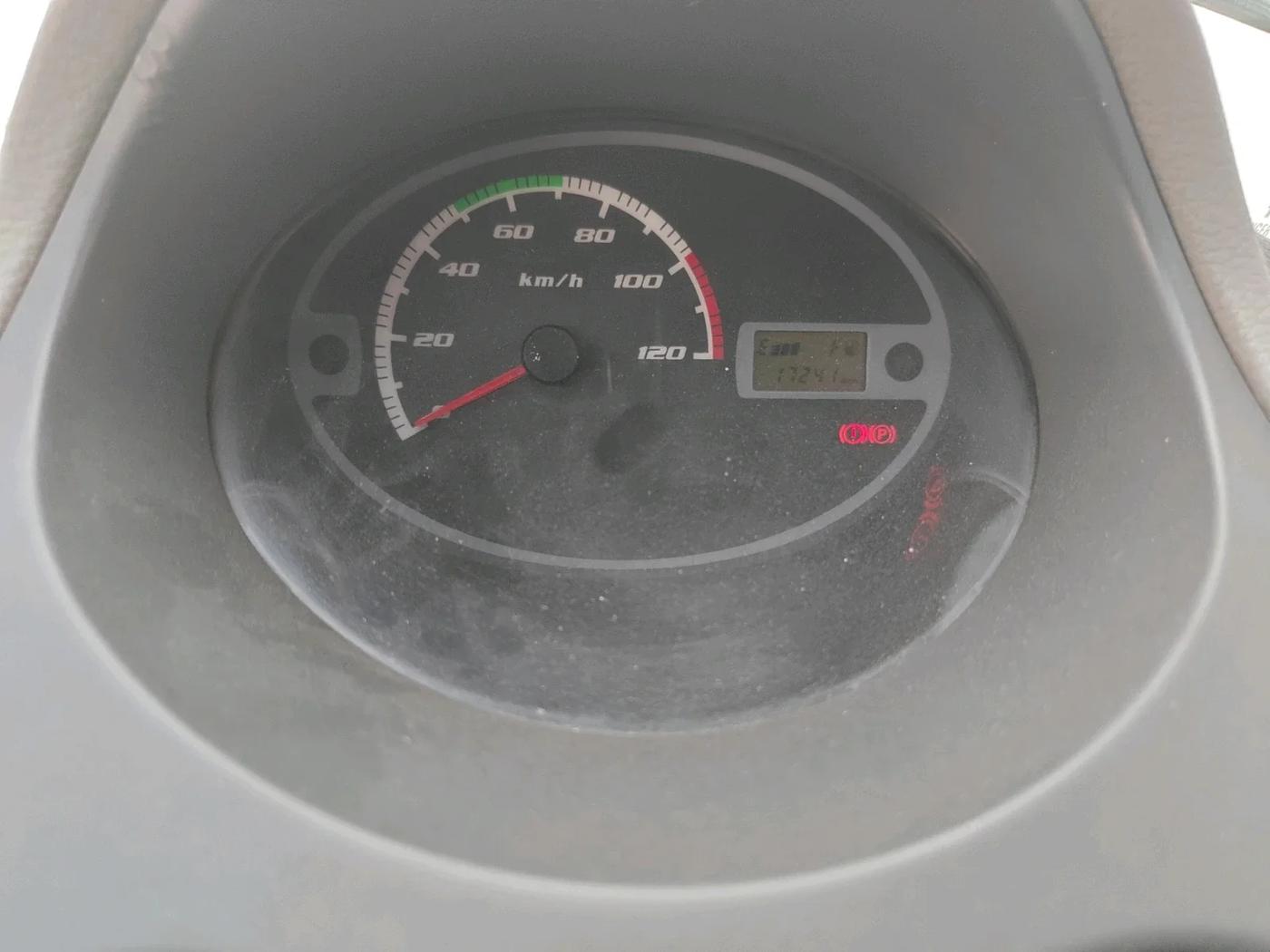 2010 Tata Nano CX, Petrol, Manual, 17,241 km, interior