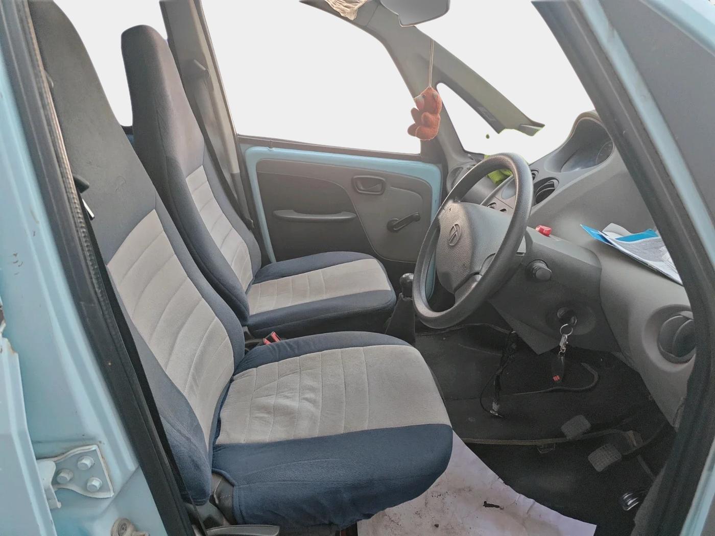2010 Tata Nano CX, Petrol, Manual, 17,241 km, interior