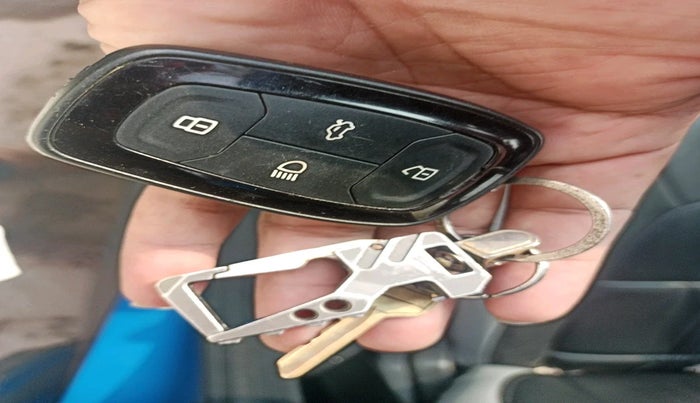 2020 Tata NEXON XZA PLUS (O) PETROL, Petrol, Automatic, 48,501 km, interior