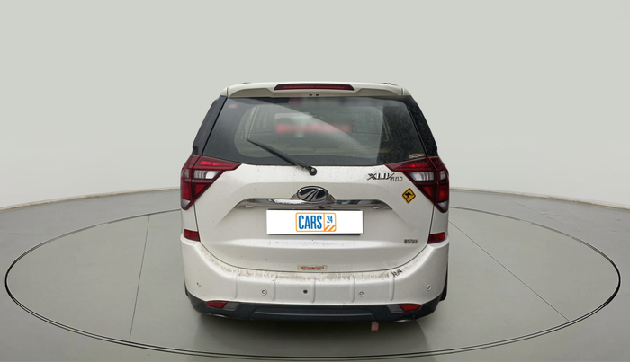 2019 Mahindra XUV500 W11, Diesel, Manual, 65,185 km, exterior