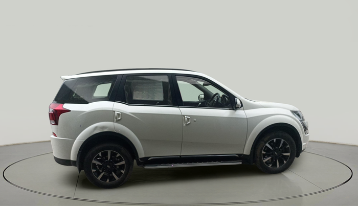 2019 Mahindra XUV500 W11, Diesel, Manual, 65,185 km, exterior