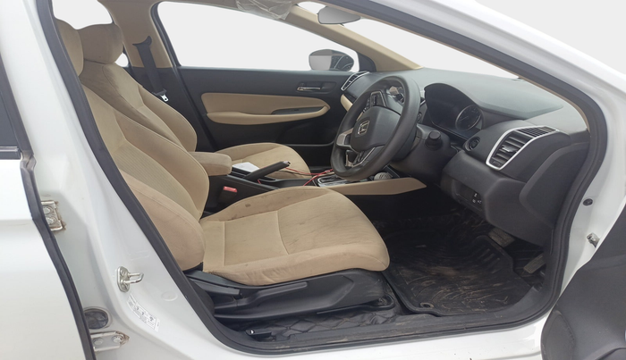 2022 Honda City 1.5L I-VTEC V CVT 5TH GEN, Petrol, Automatic, 27,026 km, interior