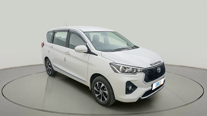 2024 Toyota RUMION  V MT , Petrol, Manual, 13,925 km, exterior