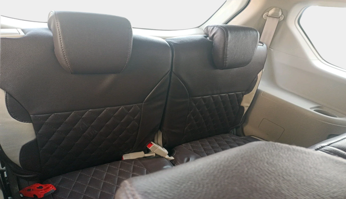 2024 Toyota RUMION  V MT , Petrol, Manual, 13,925 km, interior