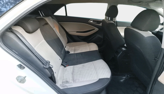 2019 Hyundai Elite i20 ASTA 1.4 CRDI (O), Diesel, Manual, 1,22,284 km, interior