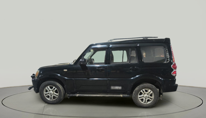 2011 Mahindra Scorpio SLE, Diesel, Manual, 2,03,197 km, exterior