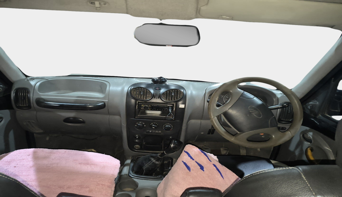 2011 Mahindra Scorpio SLE, Diesel, Manual, 2,03,197 km, interior
