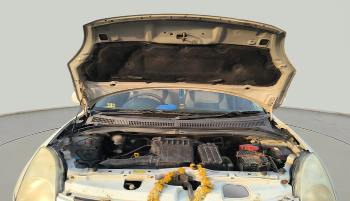 2010 Maruti Swift Dzire LXI, Petrol, Manual, 1,22,216 km, exterior