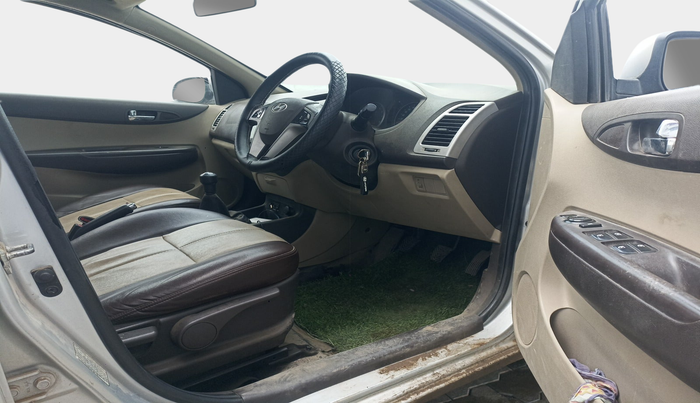 2010 Hyundai i20 ASTA 1.2, Petrol, Manual, 91,820 km, interior