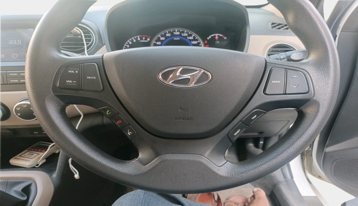 2019 Hyundai Grand i10 SPORTZ 1.2 KAPPA VTVT, Petrol, Manual, 45,068 km, interior