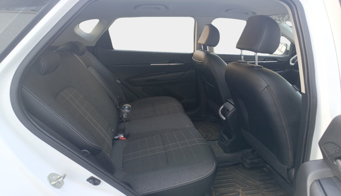 2024 KIA SONET HTK PLUS 1.2 PETROL MT, Petrol, Manual, 11,162 km, interior