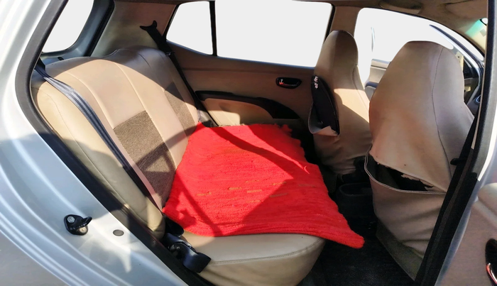 2014 Hyundai i10 SPORTZ 1.1, Petrol, Manual, 1,12,838 km, interior