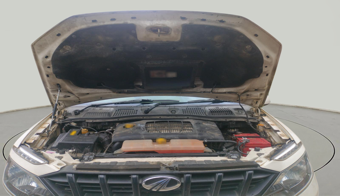 2016 Mahindra NUVOSPORT N8, Diesel, Manual, 1,23,338 km, exterior