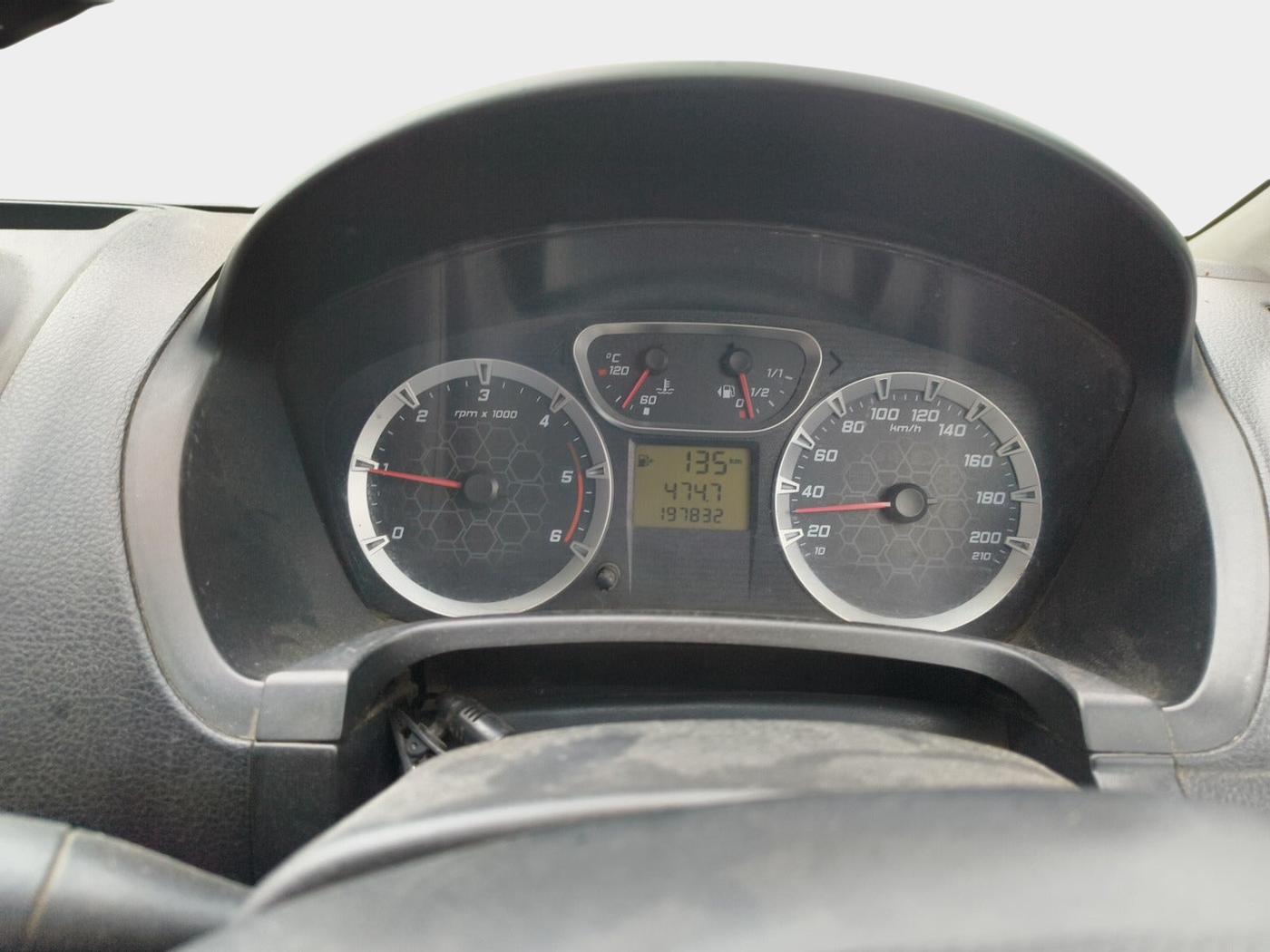 2011 Ford Fiesta EXI 1.4 DIESEL, Diesel, Manual, 1,97,832 km, interior