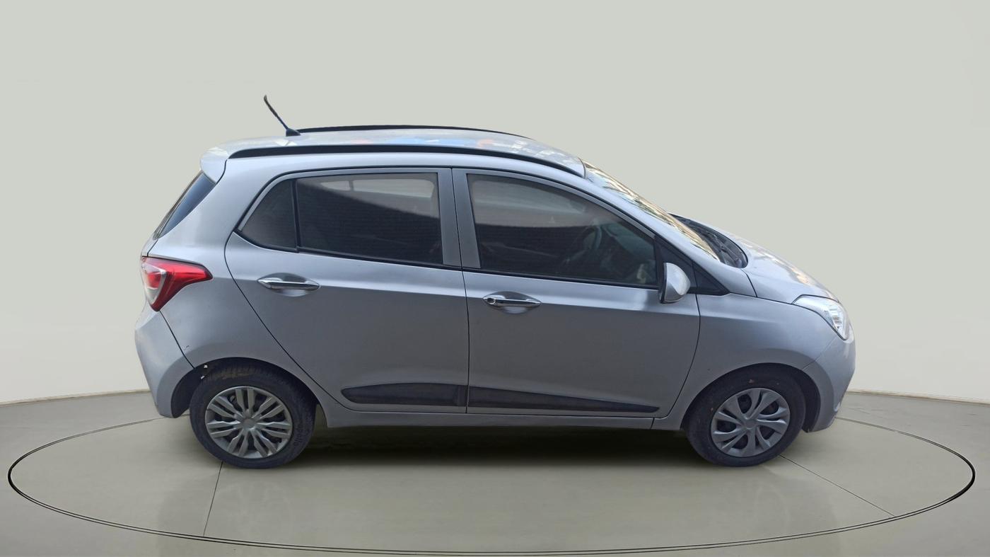 2015 Hyundai Grand i10 SPORTZ 1.2 KAPPA VTVT, Petrol, Manual, 45,563 km, exterior