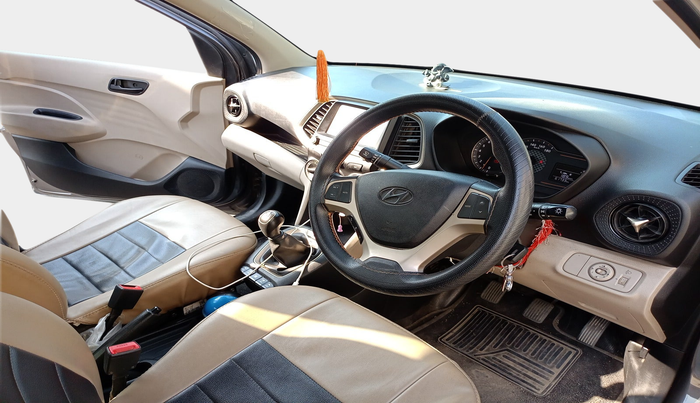 2020 Hyundai NEW SANTRO SPORTZ MT, Petrol, Manual, 61,733 km, interior