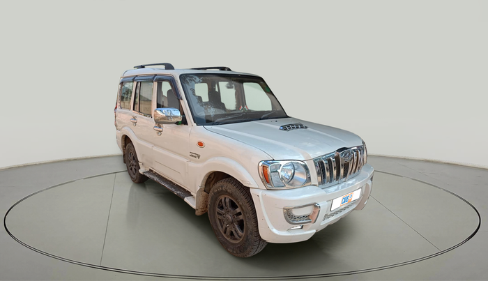2014 Mahindra Scorpio VLX 2WD, Diesel, Manual, 1,16,587 km, exterior